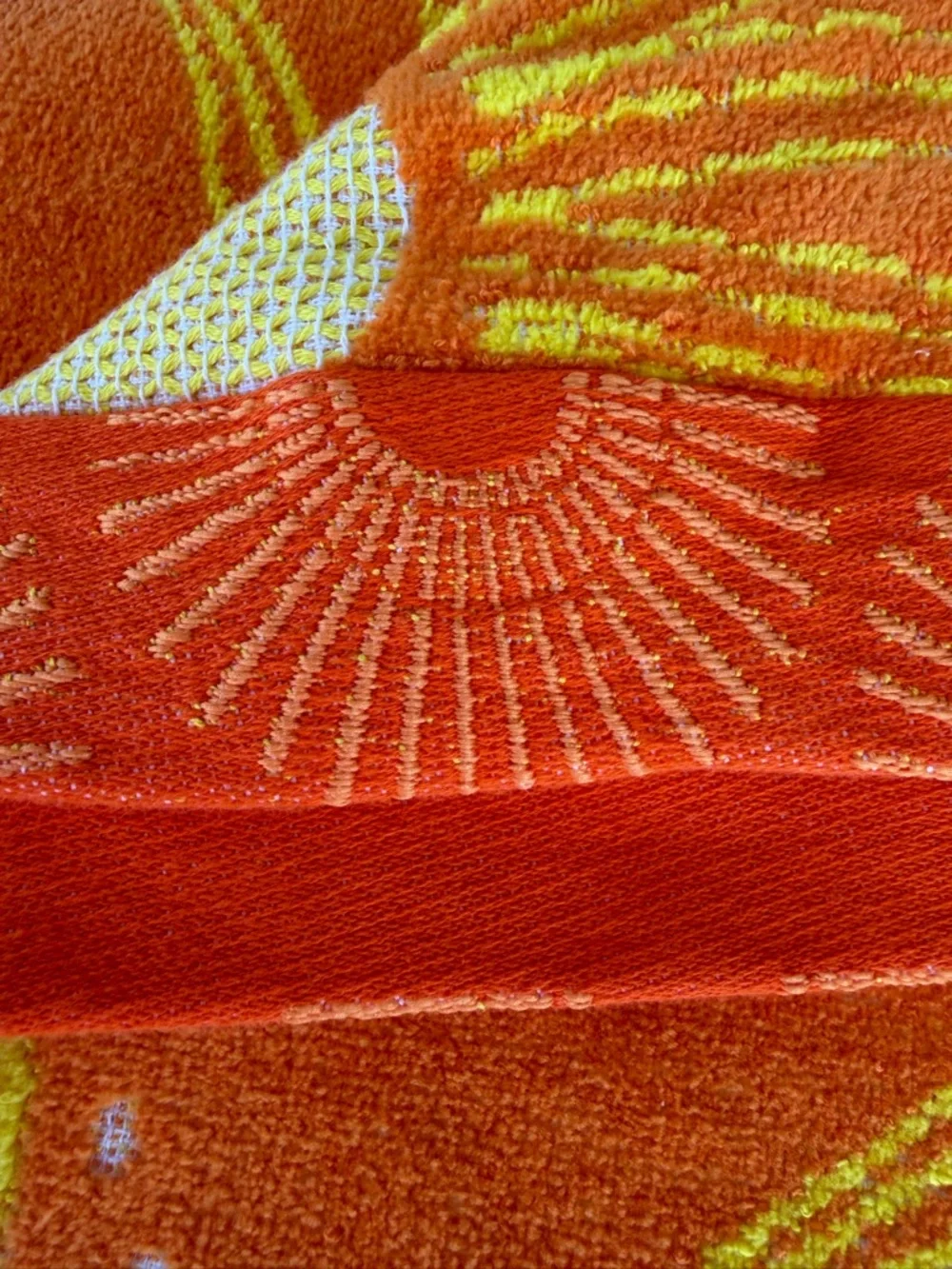 Costco Oversized Beach Towel Blazing Suns Orange Yellow 39x67 Soft 100% Cotton